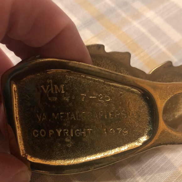 Virginia Metalcrafters Pineapple Paper Clip - Picture 9 of 9